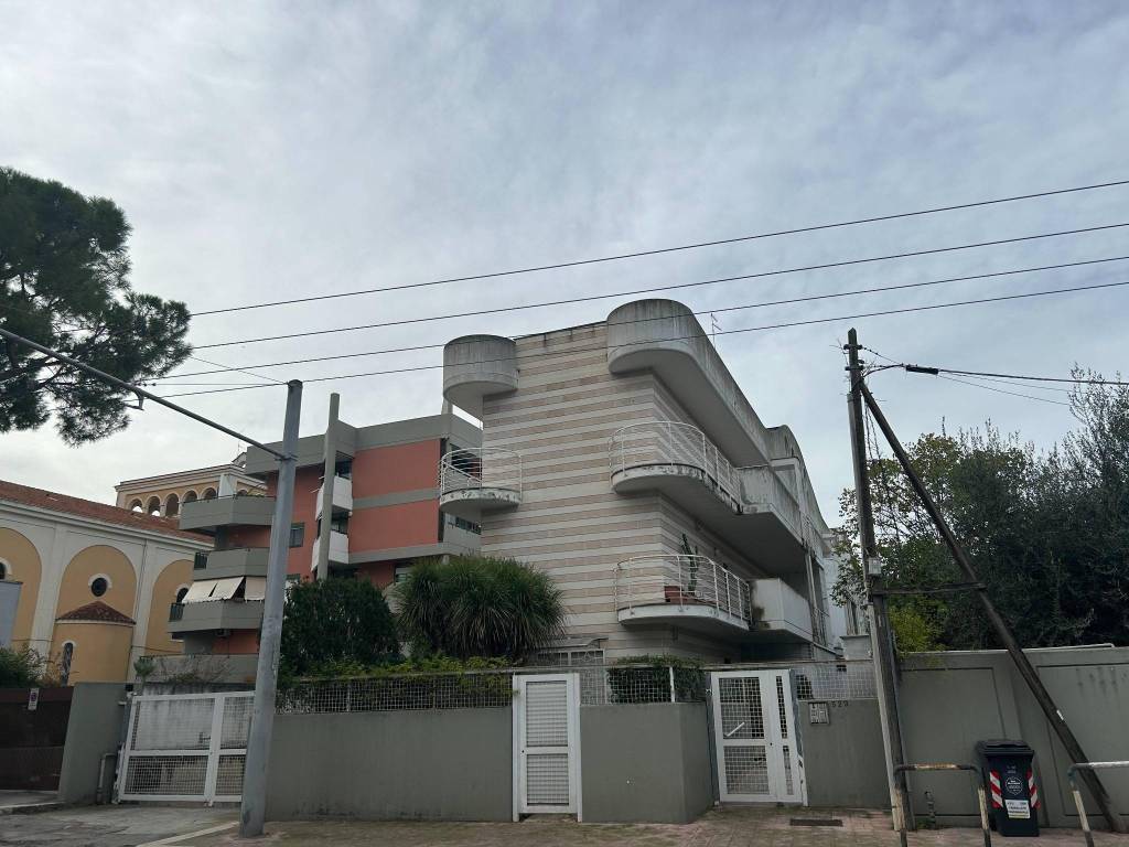 appartamento in vendita a Bari in zona Poggiofranco