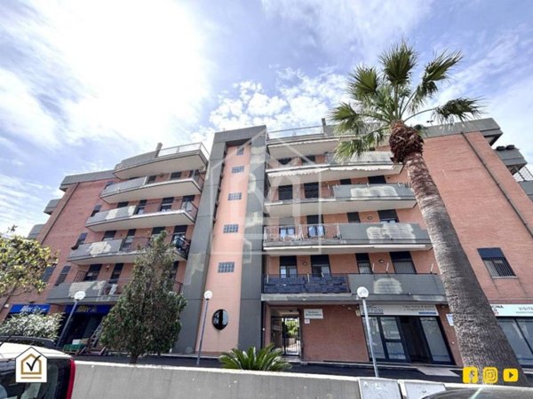 appartamento in vendita a Bari in zona Palese/Macchie