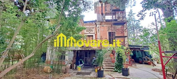 casa indipendente in vendita a Bari in zona Carrassi