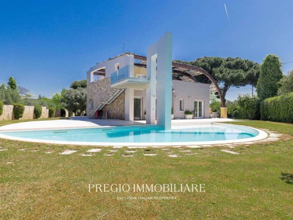 casa indipendente in vendita a Bari in zona Santo Spirito
