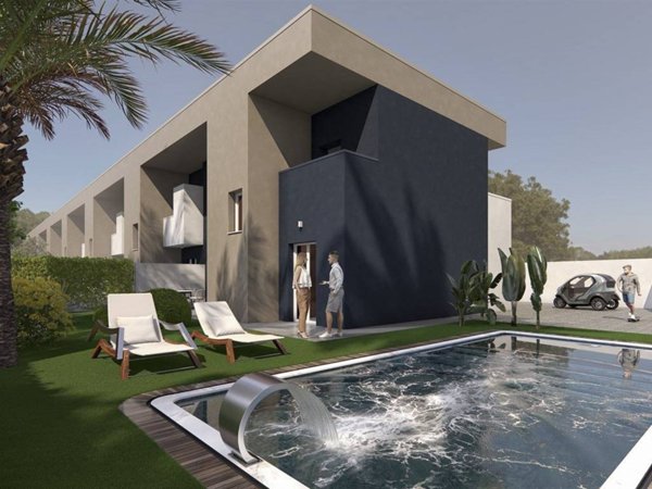 casa indipendente in vendita a Bari in zona Torre a Mare