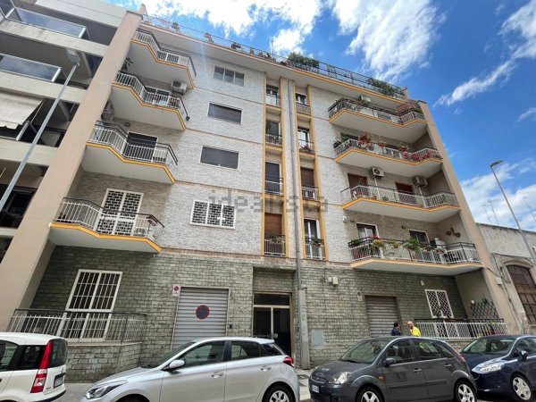 appartamento in vendita a Bari in zona Carrassi