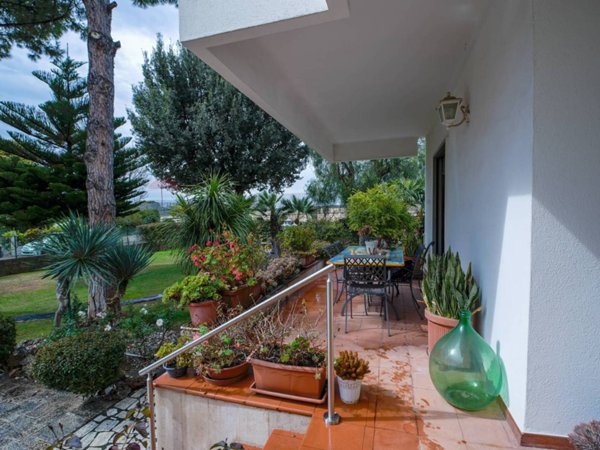 casa indipendente in vendita a Bari in zona Carbonara