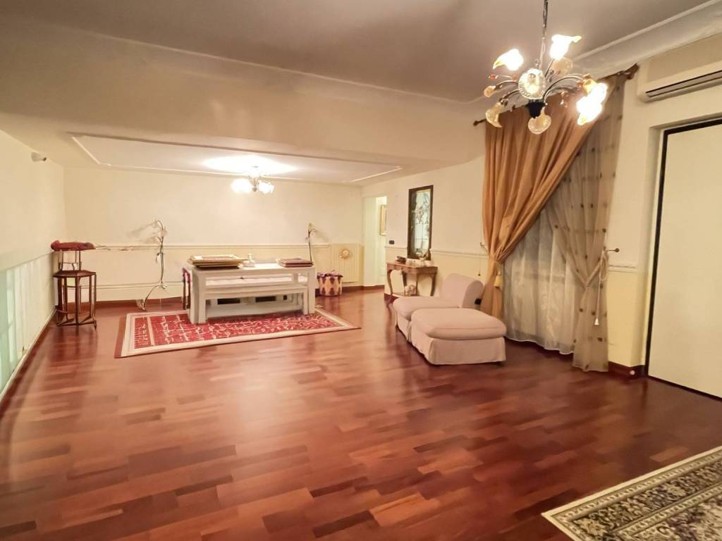 casa indipendente in vendita a Bari in zona Loseto