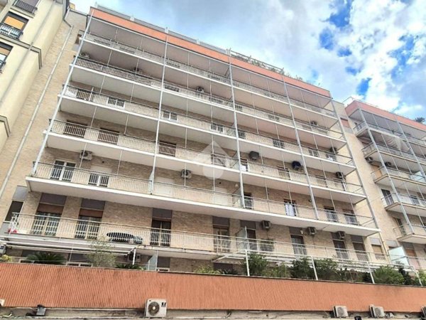 appartamento in vendita a Bari in zona Carrassi