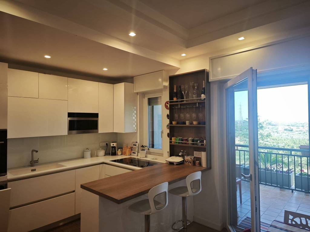 appartamento in vendita a Bari in zona Carbonara