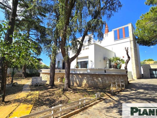 casa indipendente in vendita a Bari in zona Carbonara