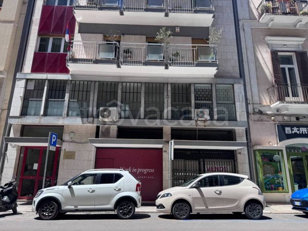 negozio in vendita a Bari in zona Murat