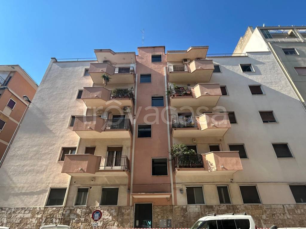 appartamento in vendita a Bari in zona Carrassi