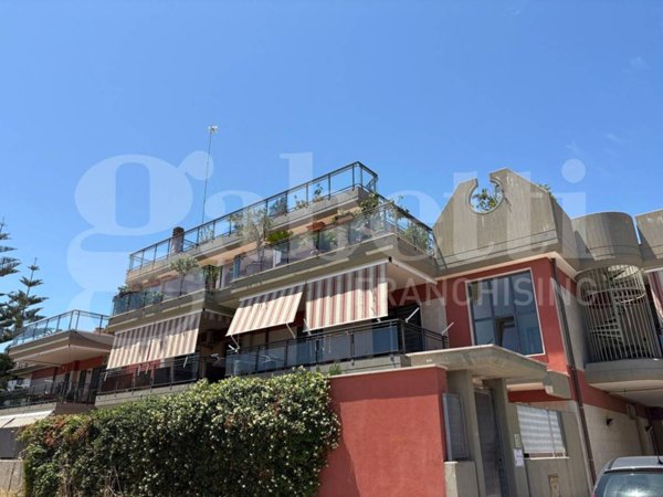 appartamento in vendita a Bari in zona Japigia