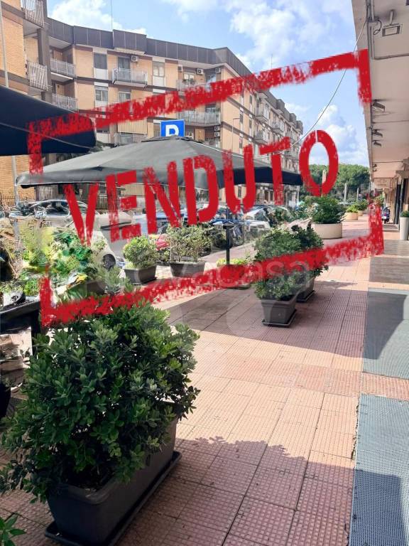 negozio in vendita a Bari in zona San Pasquale