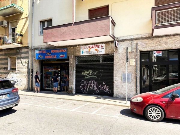 locale commerciale in vendita a Bari in zona San Pasquale