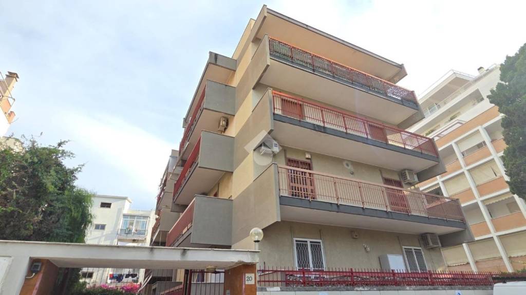 appartamento in vendita a Bari in zona Poggiofranco