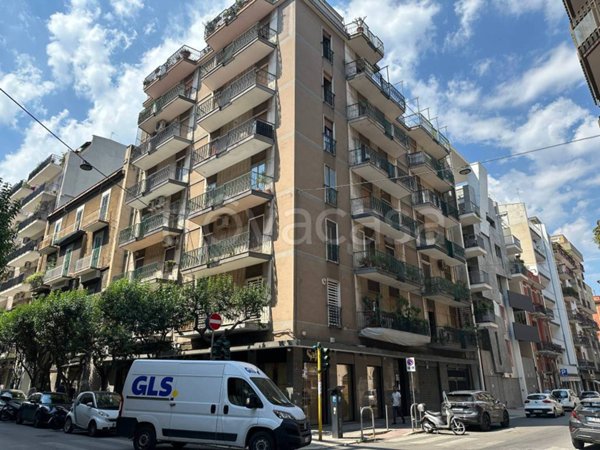 appartamento in vendita a Bari in zona Murat