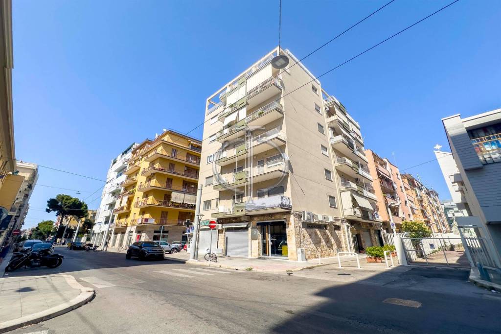 appartamento in vendita a Bari in zona Carrassi
