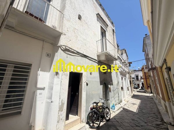 casa indipendente in vendita a Bari in zona Carbonara