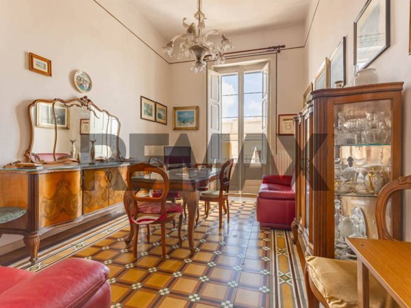 appartamento in vendita a Bari in zona Murat