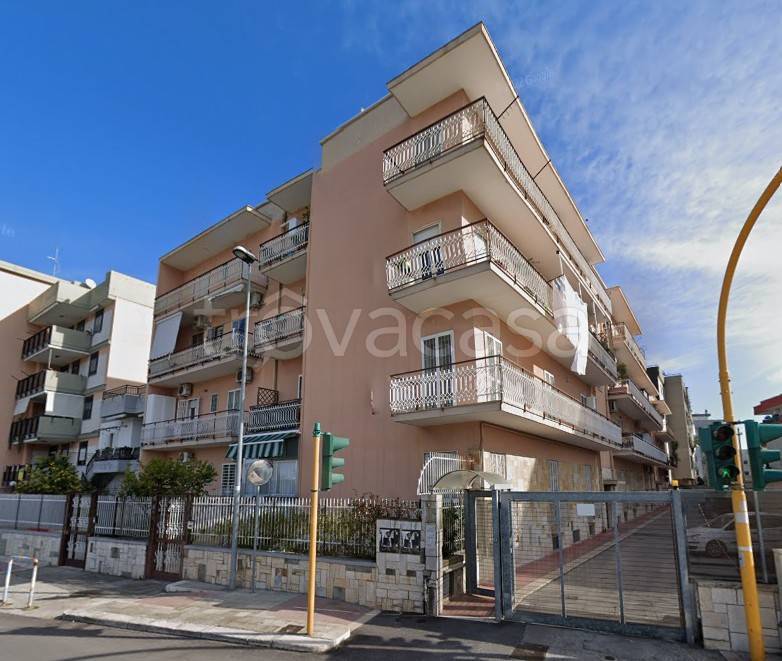 appartamento in vendita a Bari in zona Carbonara