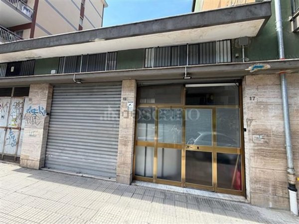 locale commerciale in vendita a Bari in zona San Pasquale