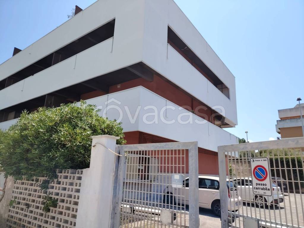 appartamento in vendita a Bari in zona Torre a Mare
