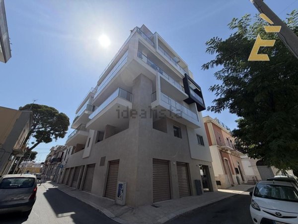 appartamento in vendita a Bari in zona Palese/Macchie