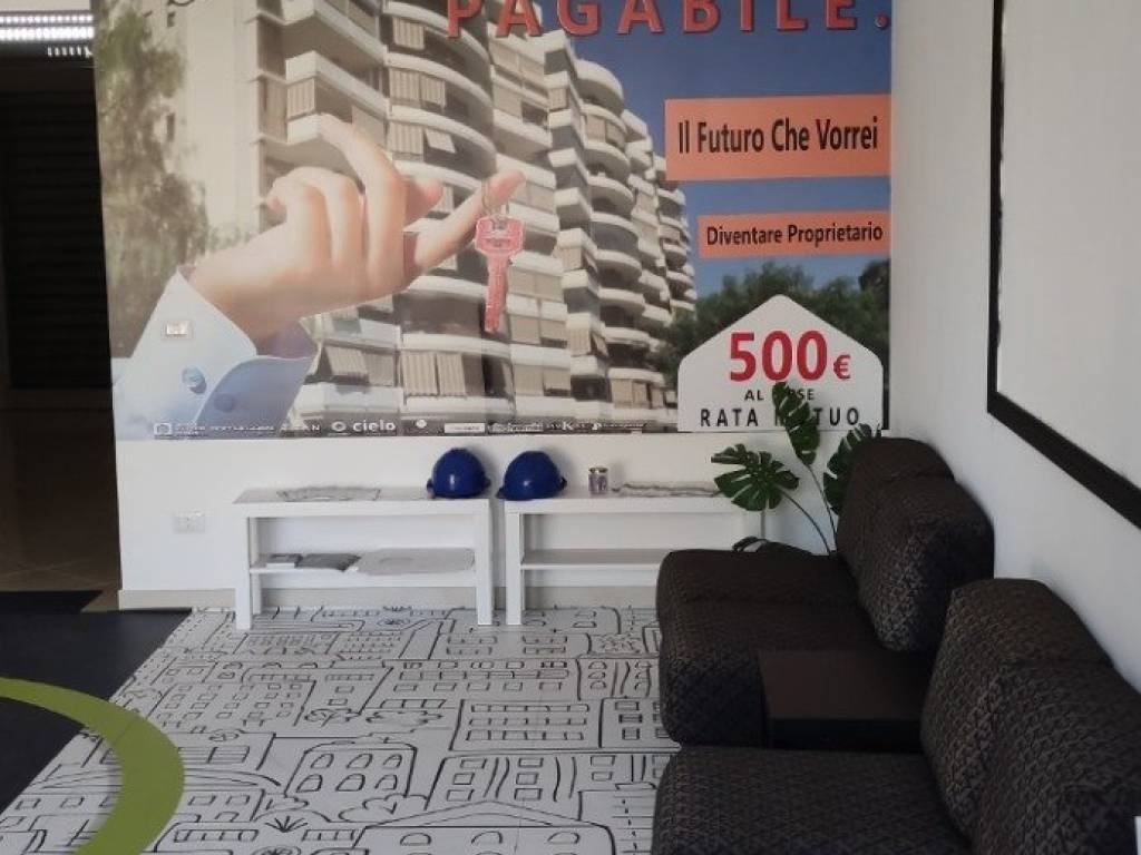 negozio in vendita a Bari in zona San Paolo