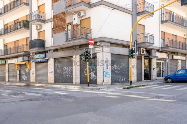 locale commerciale in vendita a Bari in zona San Pasquale