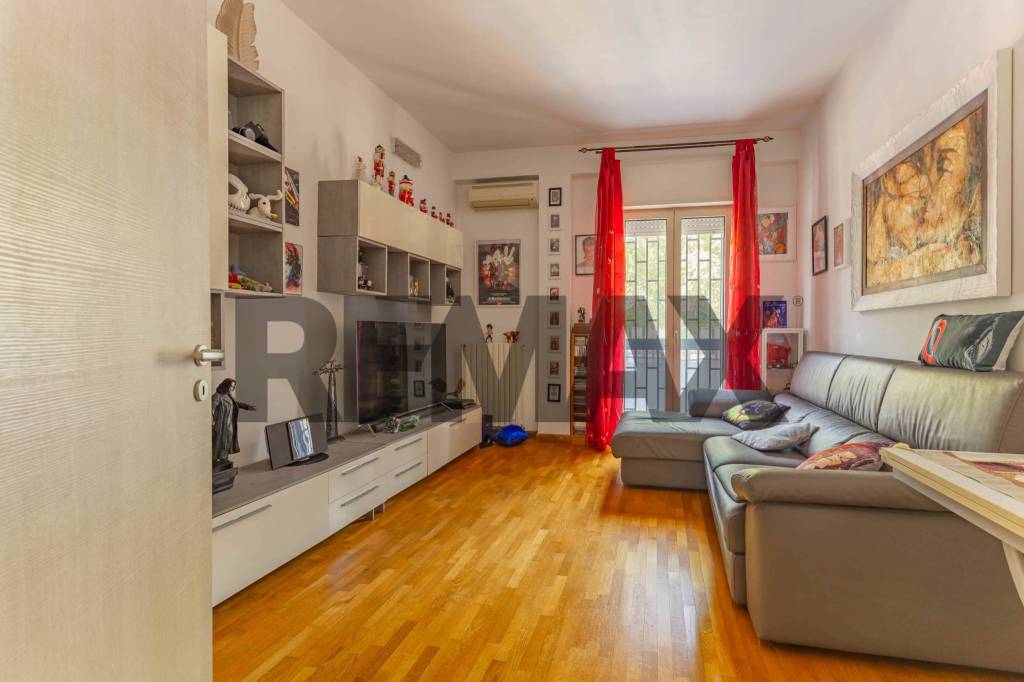 appartamento in vendita a Bari in zona Poggiofranco