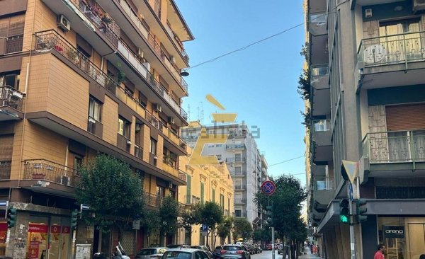 appartamento in vendita a Bari in zona Murat