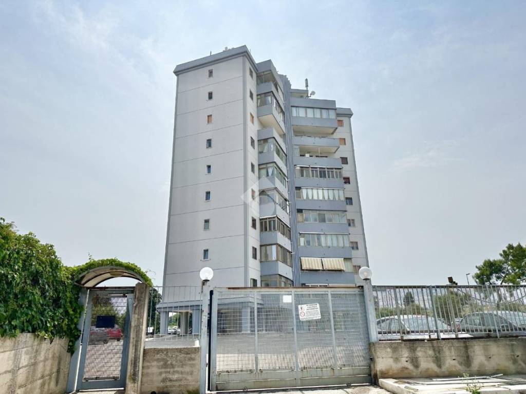 appartamento in vendita a Bari in zona Japigia