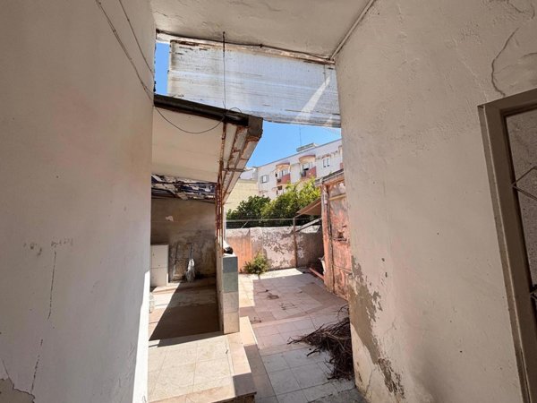 casa indipendente in vendita a Bari in zona Fesca
