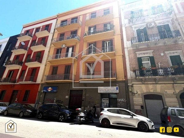 negozio in vendita a Bari in zona Murat