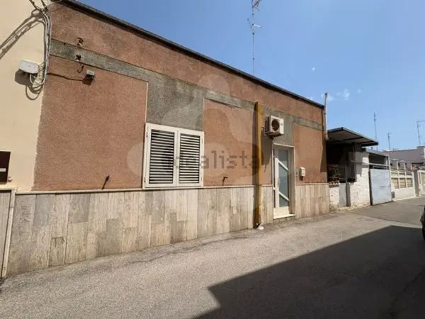 casa indipendente in vendita a Bari in zona Palese/Macchie