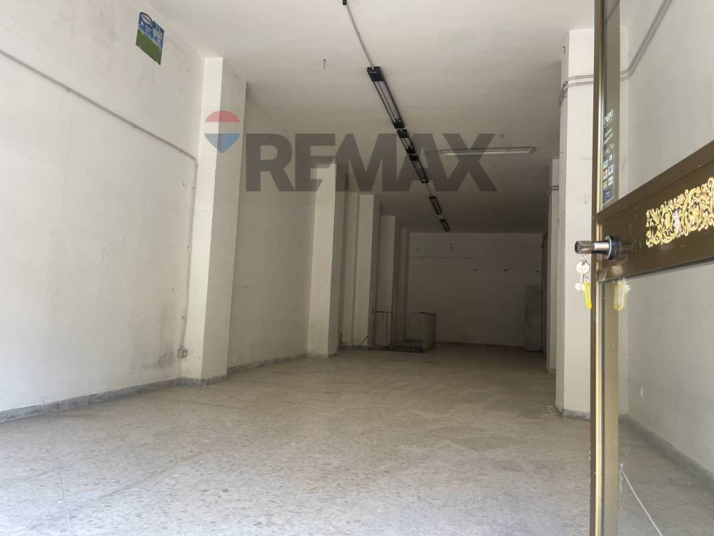 locale commerciale in vendita a Bari in zona Murat