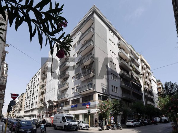 appartamento in vendita a Bari in zona Murat