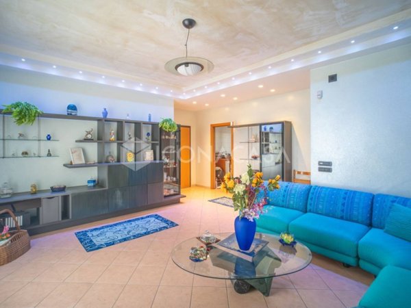 casa indipendente in vendita a Bari in zona Japigia