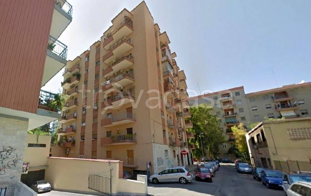 appartamento in vendita a Bari in zona Picone