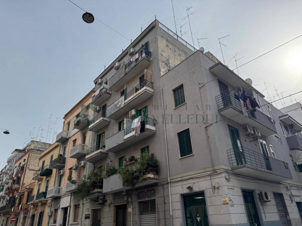 appartamento in vendita a Bari in zona Libertà