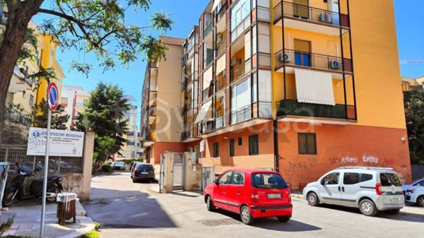 negozio in vendita a Bari in zona San Pasquale