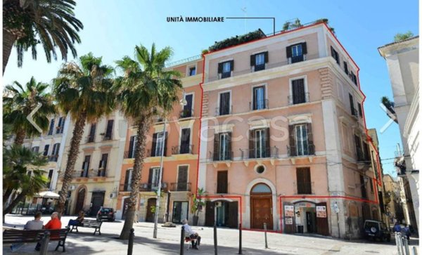 intera palazzina in vendita a Bari in zona Città Vecchia