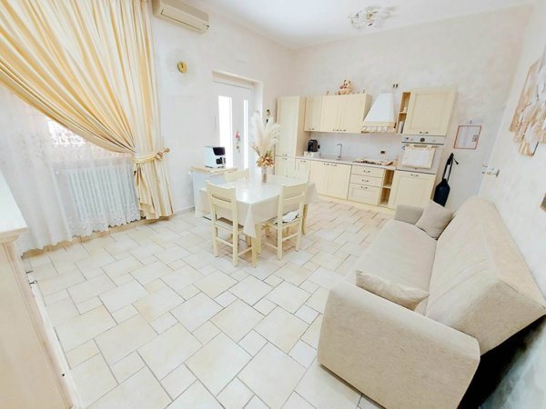 appartamento in vendita a Bari in zona Carbonara