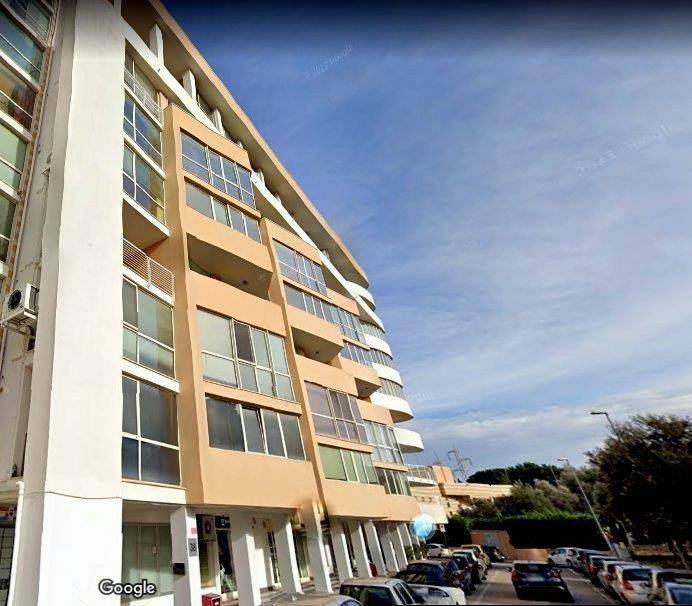 box auto in vendita a Bari in zona Poggiofranco