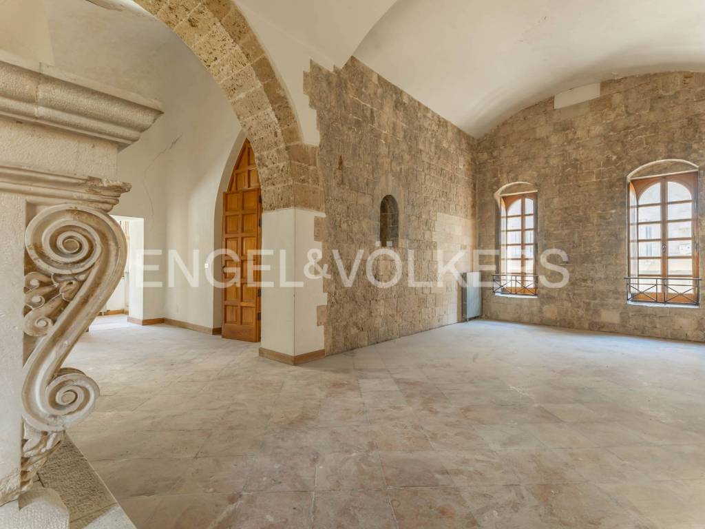 appartamento in vendita a Bari in zona Città Vecchia