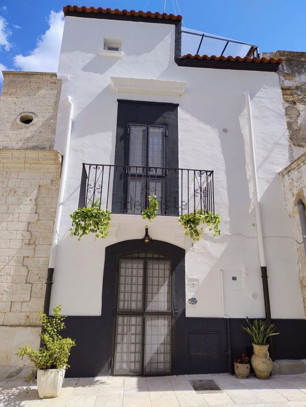casa indipendente in vendita a Bari in zona Ceglie del Campo