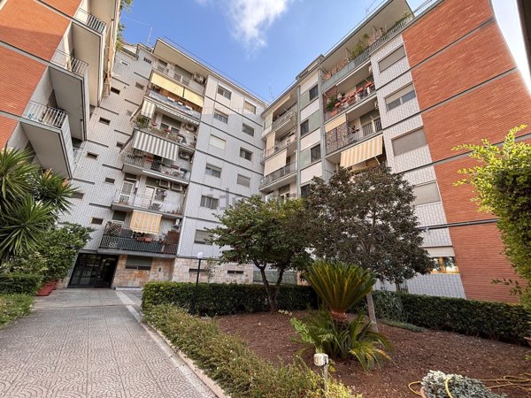 appartamento in vendita a Bari in zona Carrassi