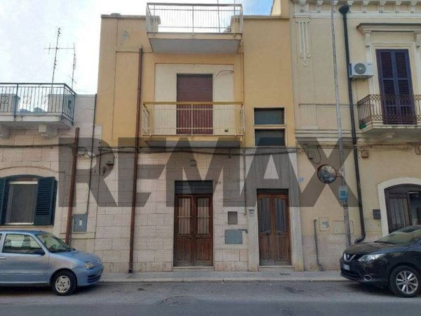 casa indipendente in vendita a Bari in zona Ceglie del Campo