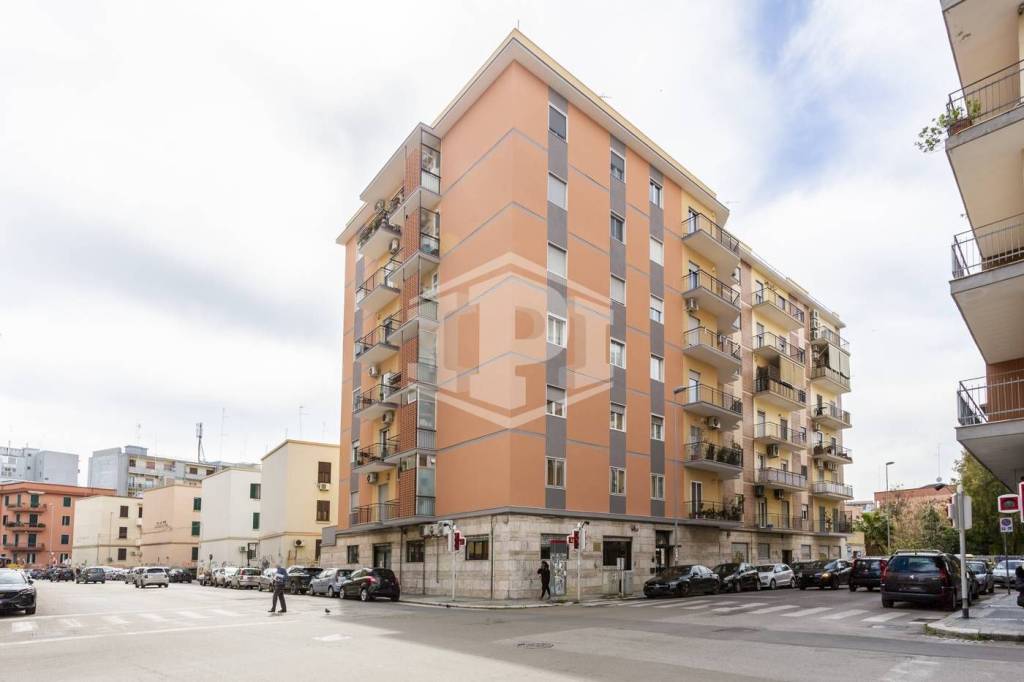 appartamento in vendita a Bari in zona Carrassi