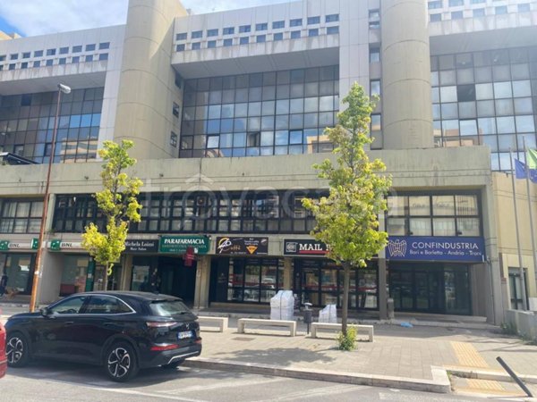 ufficio in vendita a Bari in zona San Pasquale