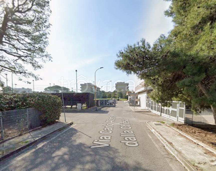 casa indipendente in vendita a Bari in zona Poggiofranco