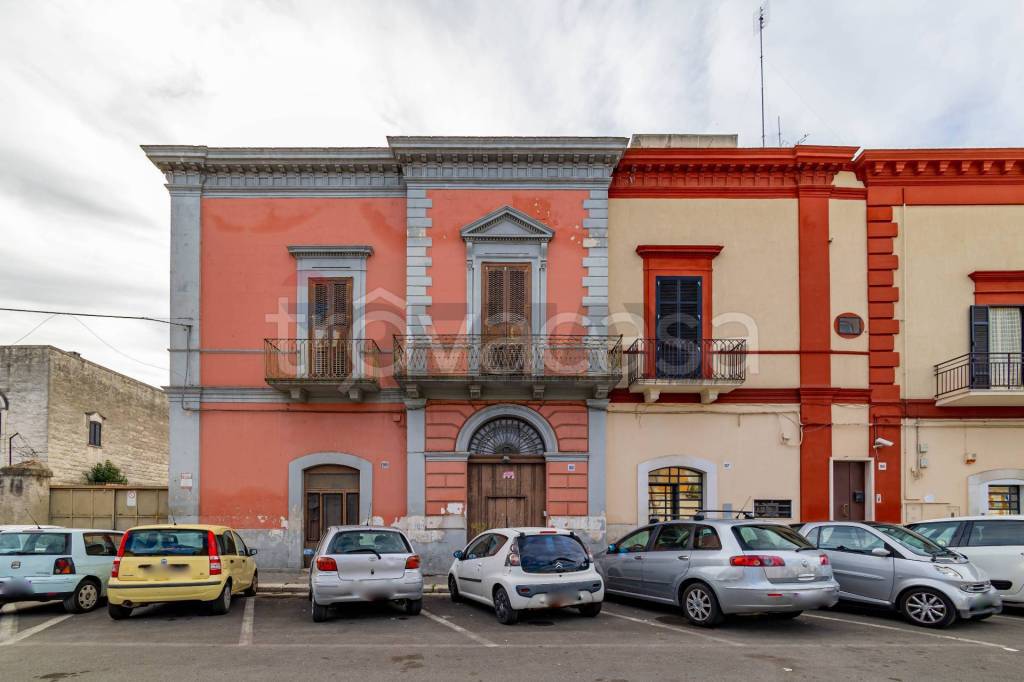 casa indipendente in vendita a Bari in zona Ceglie del Campo